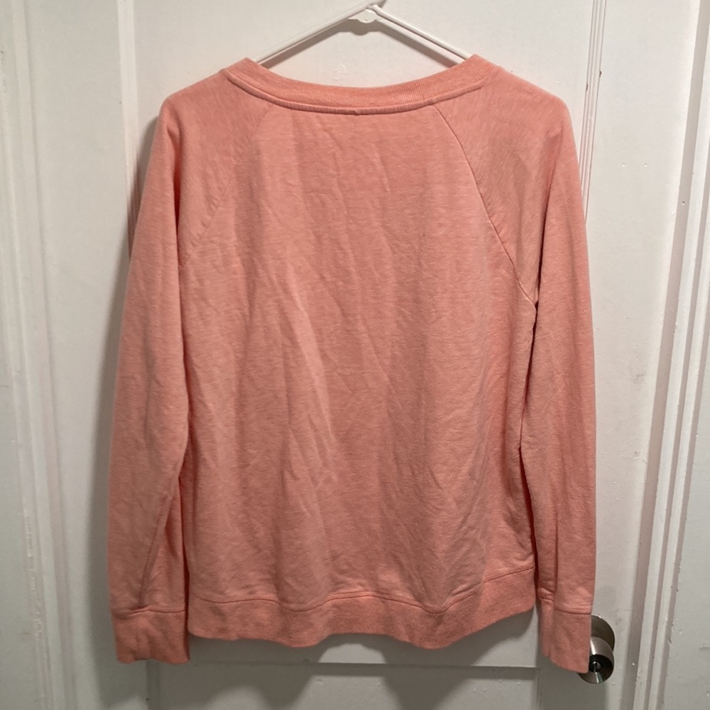 GAP Top - Picture 3 of 11
